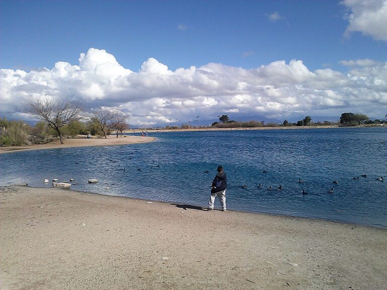 Conoce El Lago Kennedy en Tucson