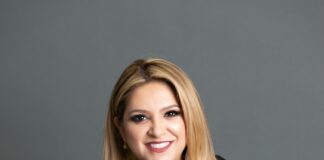 First Latina in Arizona’s History to Obtain Radio Station